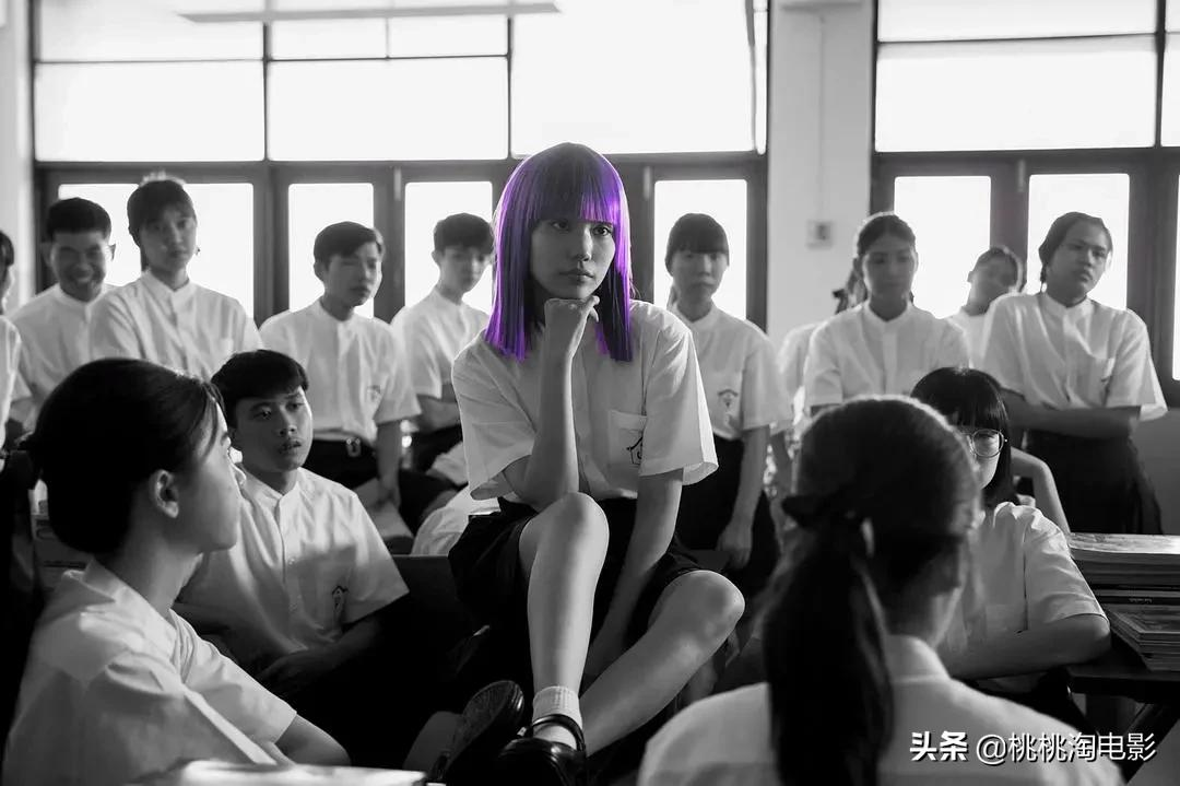 《禁忌的女孩》：这种大脑洞大尺度的电视剧集，她们真的有勇气拍摄