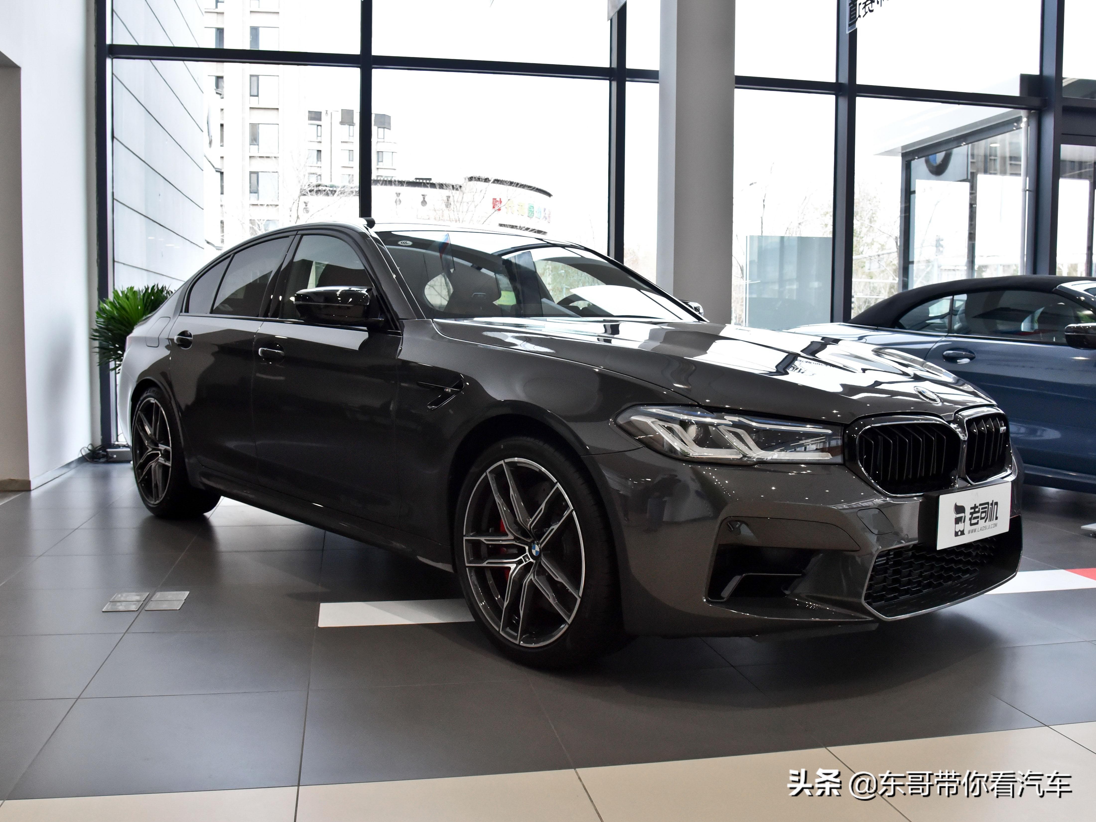 4秒,双涡轮v8动力暴躁,实拍宝马m5