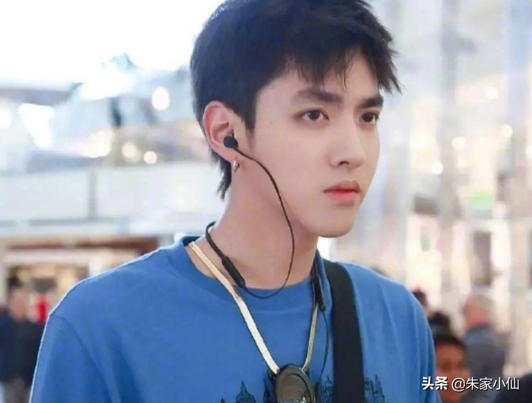 吃瓜：肖战第20个代言，罗云熙无缝进组，吴倩专心搞事业
