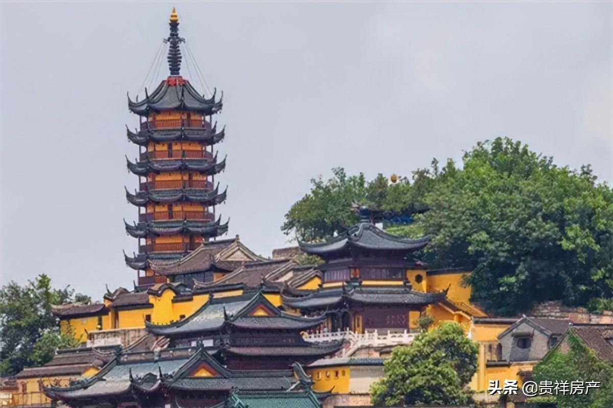 中国十大名寺排行榜：金山寺上榜，第六是伊斯兰教寺庙