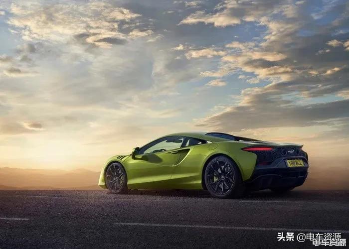 或许这是最后一个能听见超跑声浪的时代了丨超跑的新能源之路