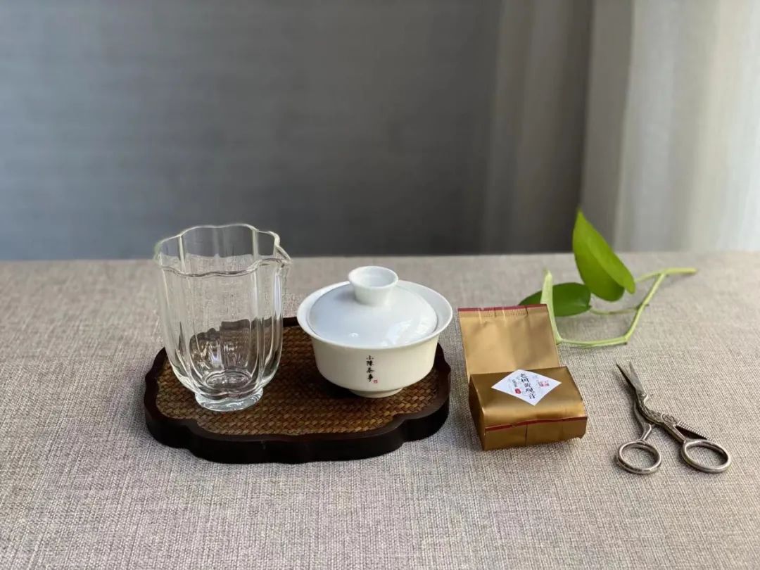 男人茶、霸道、贼贵，茶掌柜常用的肉桂文案词汇，你见过几个？