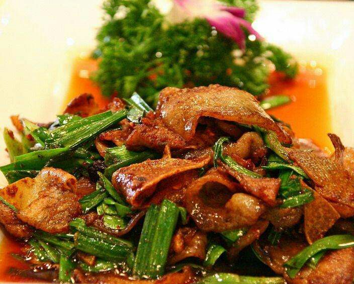 赞美明日宇航《后勤》职工食堂全体工作人员的