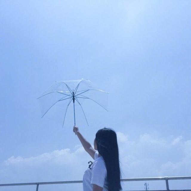 女人发抖音最火的句子 高级有质感的句子图片