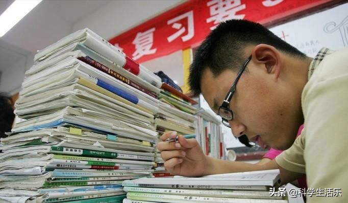 高中数学真的很难吗？你不是不行，只是被老师拖垮了