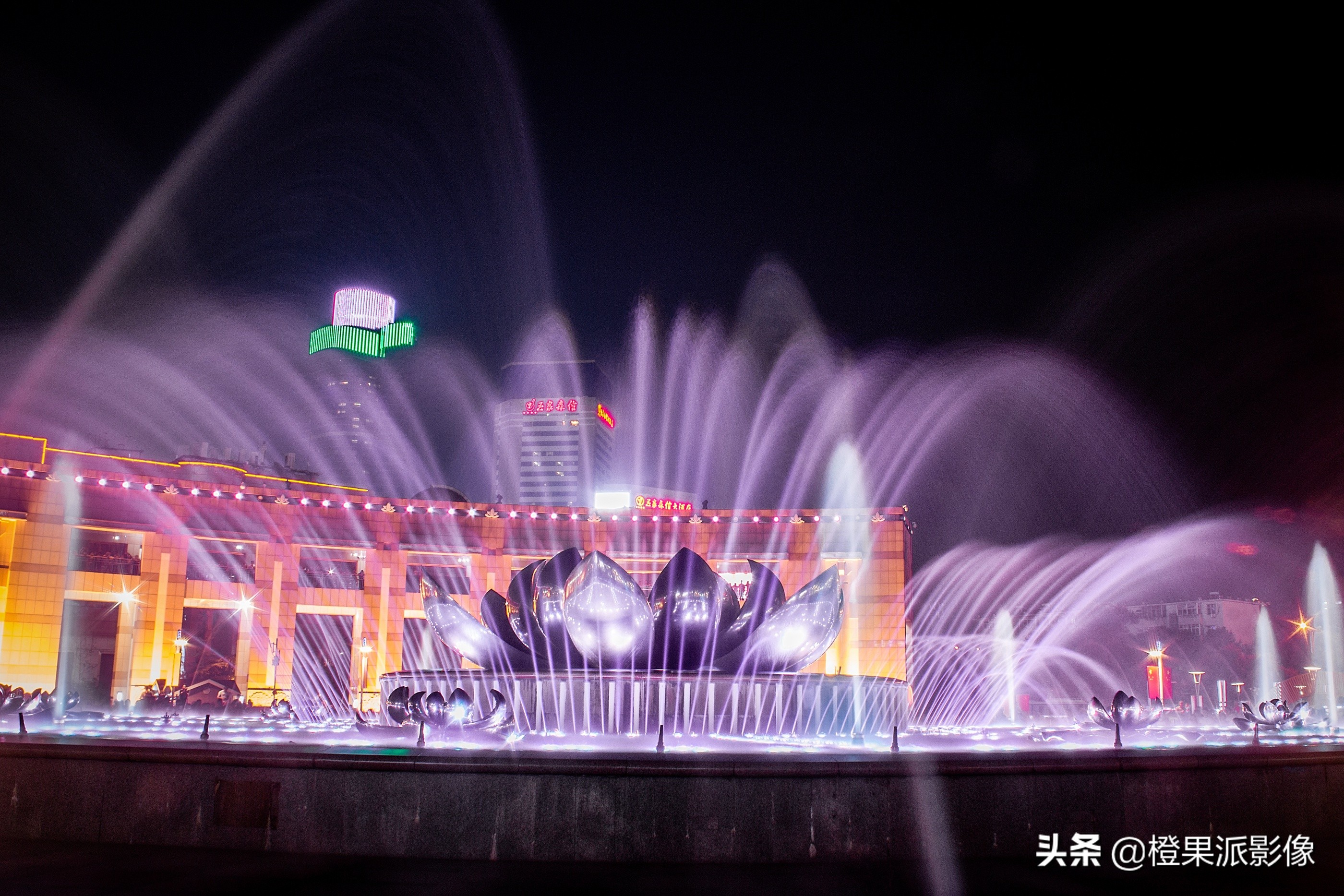 济南泉城广场喷泉时间，2022年泉城广场喷泉时间表
