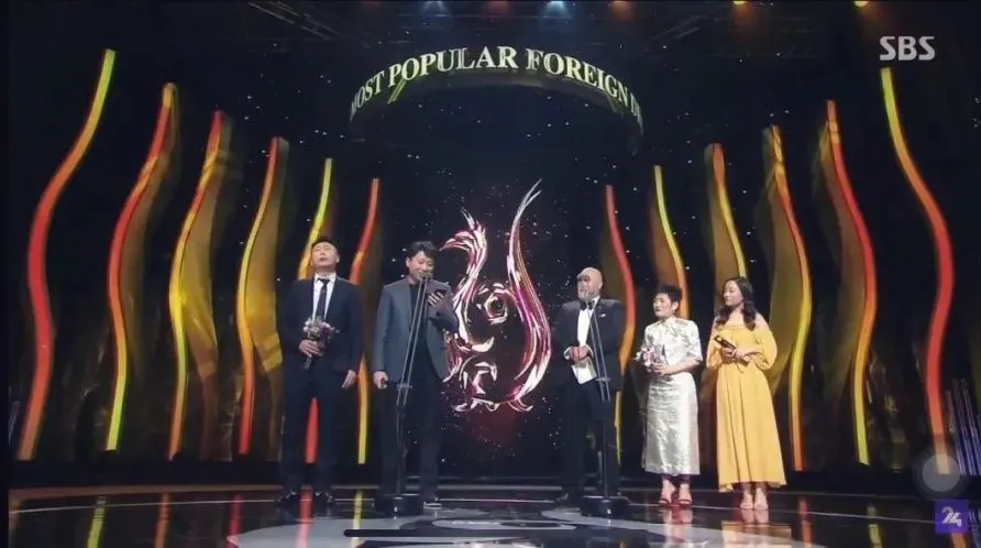 获新浪数千万融资，打造热播大剧，鲲池影业是怎么做到的？|独家