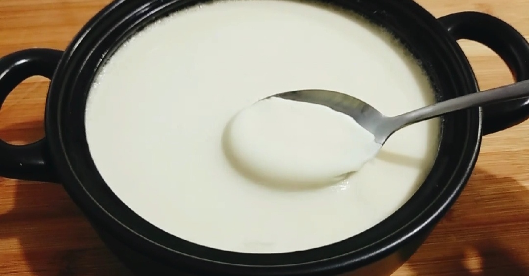原来豆腐脑制作这么简单，比例及注意事项教给你，在家就能做
