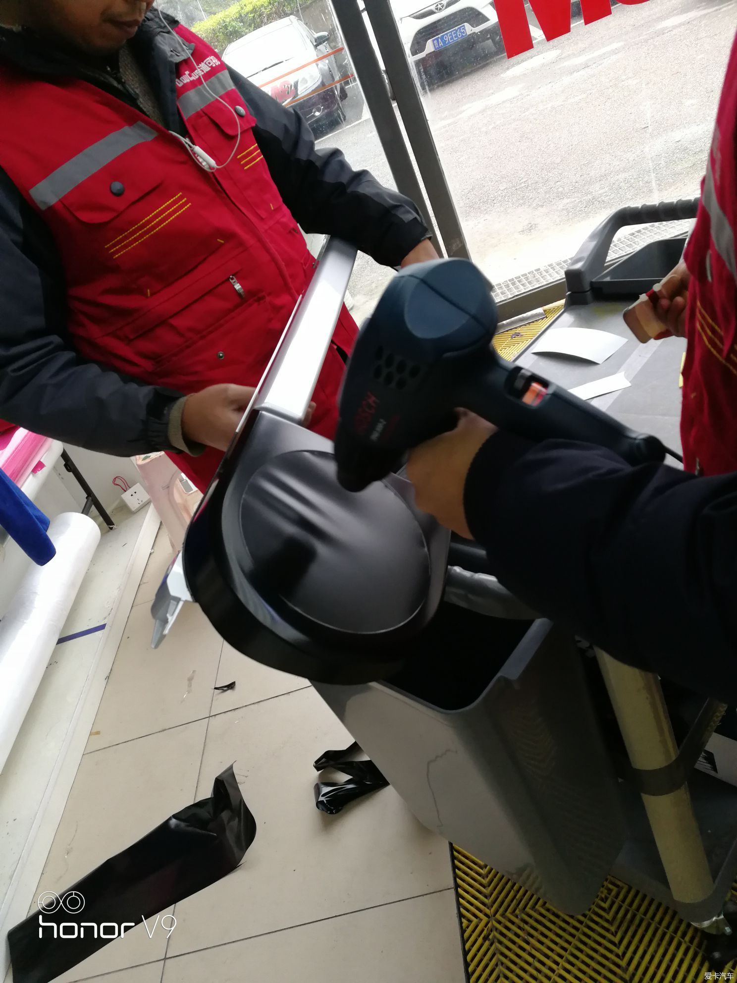 奶爸的自驾“遛娃神器”？丰田FJ酷路泽提车，轻度改装分享