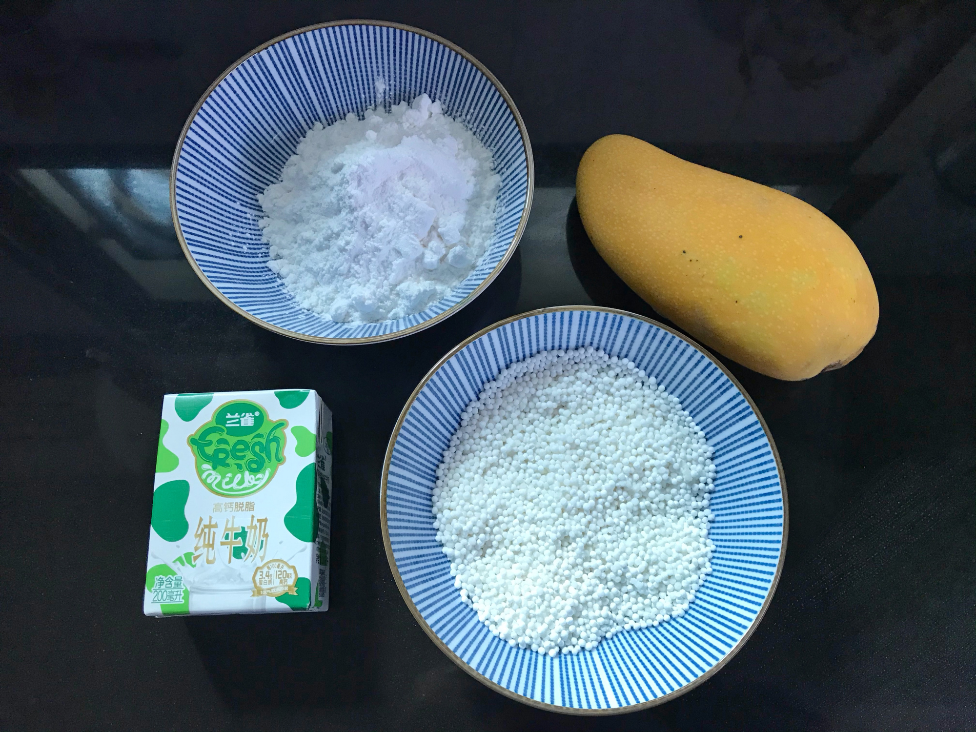 奶茶店28一杯的网红甜品，在家就能做，用料实在无添加，真过瘾