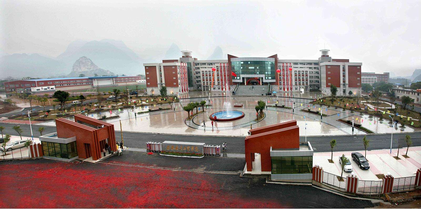 广西5所设有空乘专业的好大学，对分数要求不高，容易报考