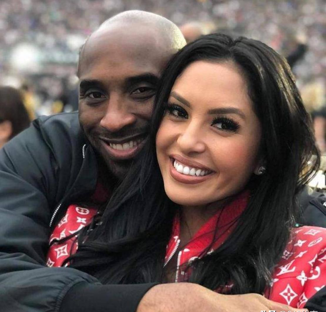 为什么nba球员的老婆都是白人(NBA球星中白人老婆与黑人老婆都有哪些优缺点，谁的老婆最美？)