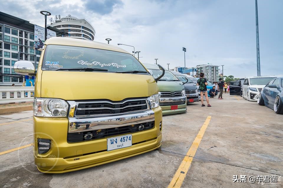金杯大海狮、海格H5C、蒙派克S和长安尊行看过来，HIACE改装列队