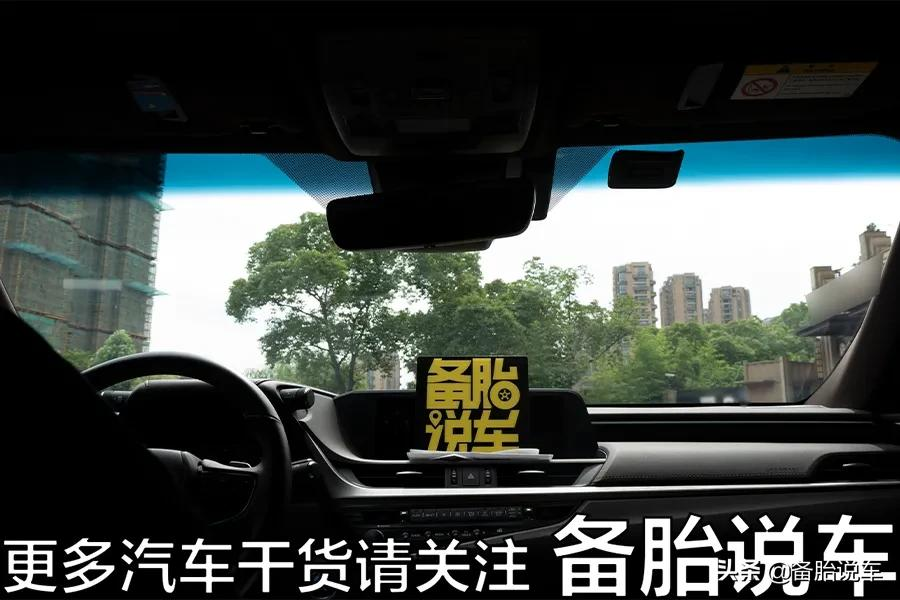 为什么很多朋友宁可额外掏钱买车膜,也不用4S店送的?