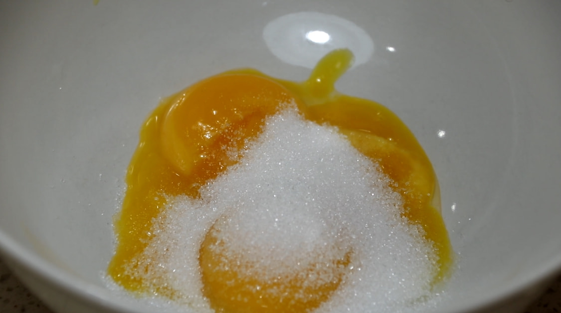 冬天的绝佳早餐，牛奶倒入鸡蛋内，瞬间变成网红美食，营养又美味