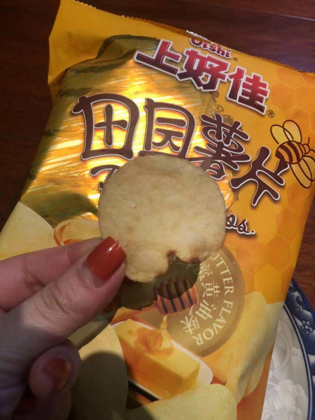 以身试吃13款薯片，我终于找出了薯片界的“扛把子”