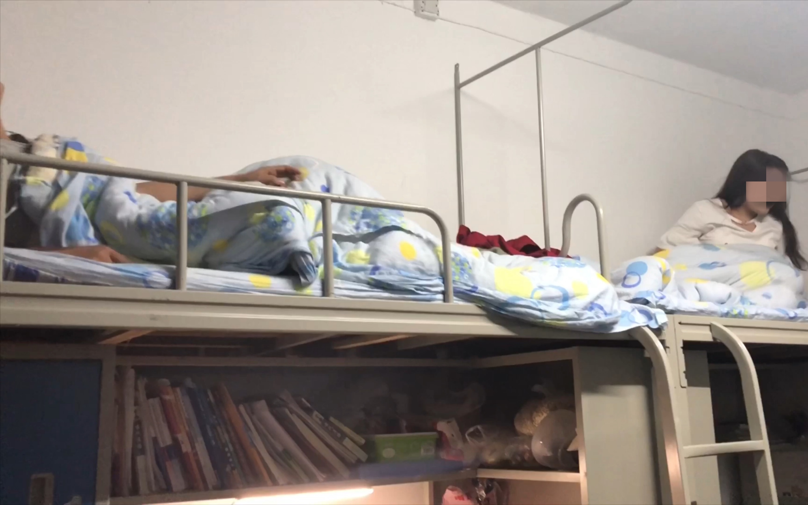 为什么“大学生子”屡屡出现？