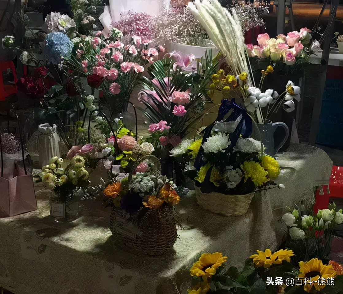 陶瓷：宇宙瓷厂曾被外商称为“中国景德镇皇家瓷厂”