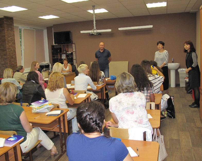 俄罗斯高考有多难？“汉语”让学生头大，中国学生深表同情