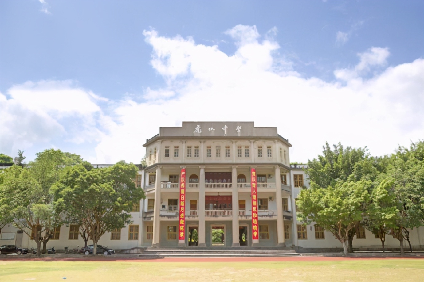 细数广东省梅州市各区县主要学校及科研机构