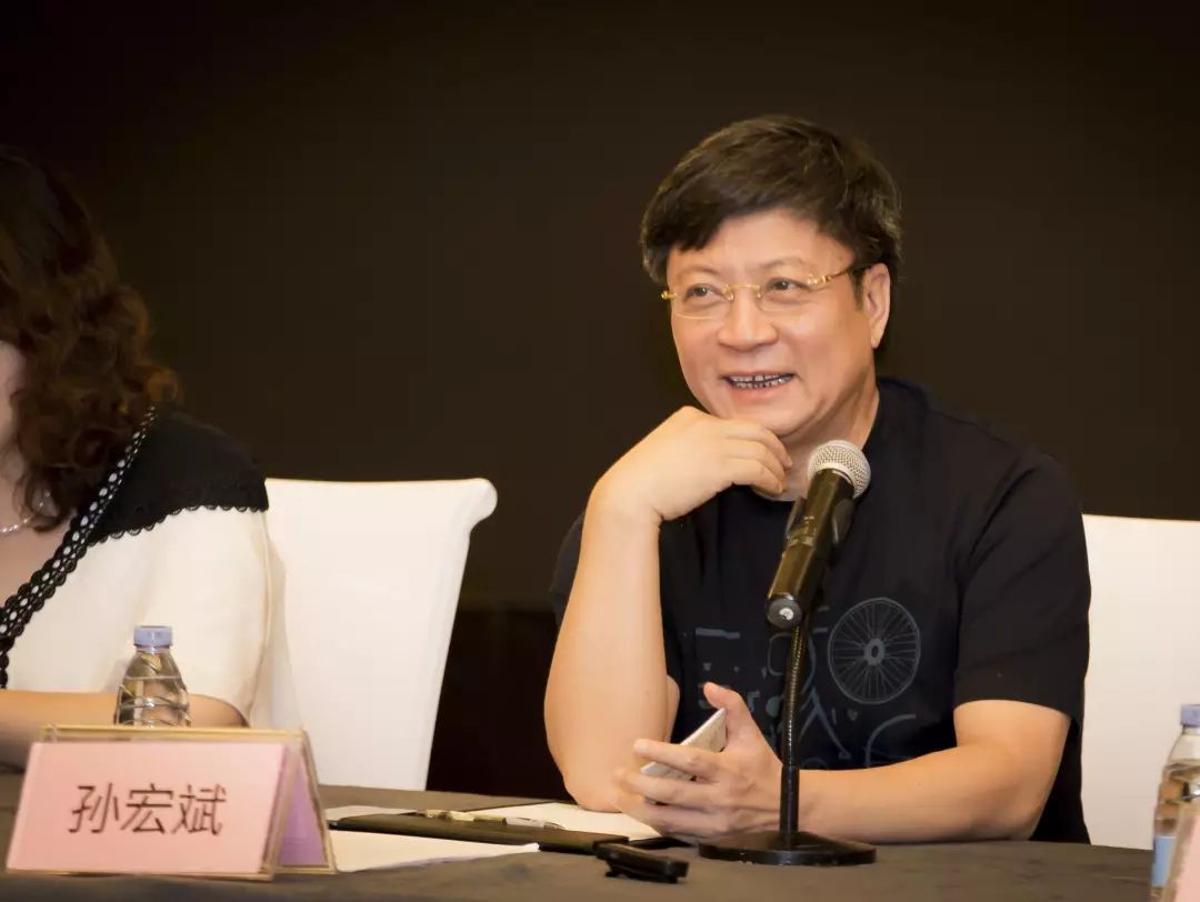 「天津富豪榜前十」新出炉，美籍华人跃居三甲？美女老板格外抢眼