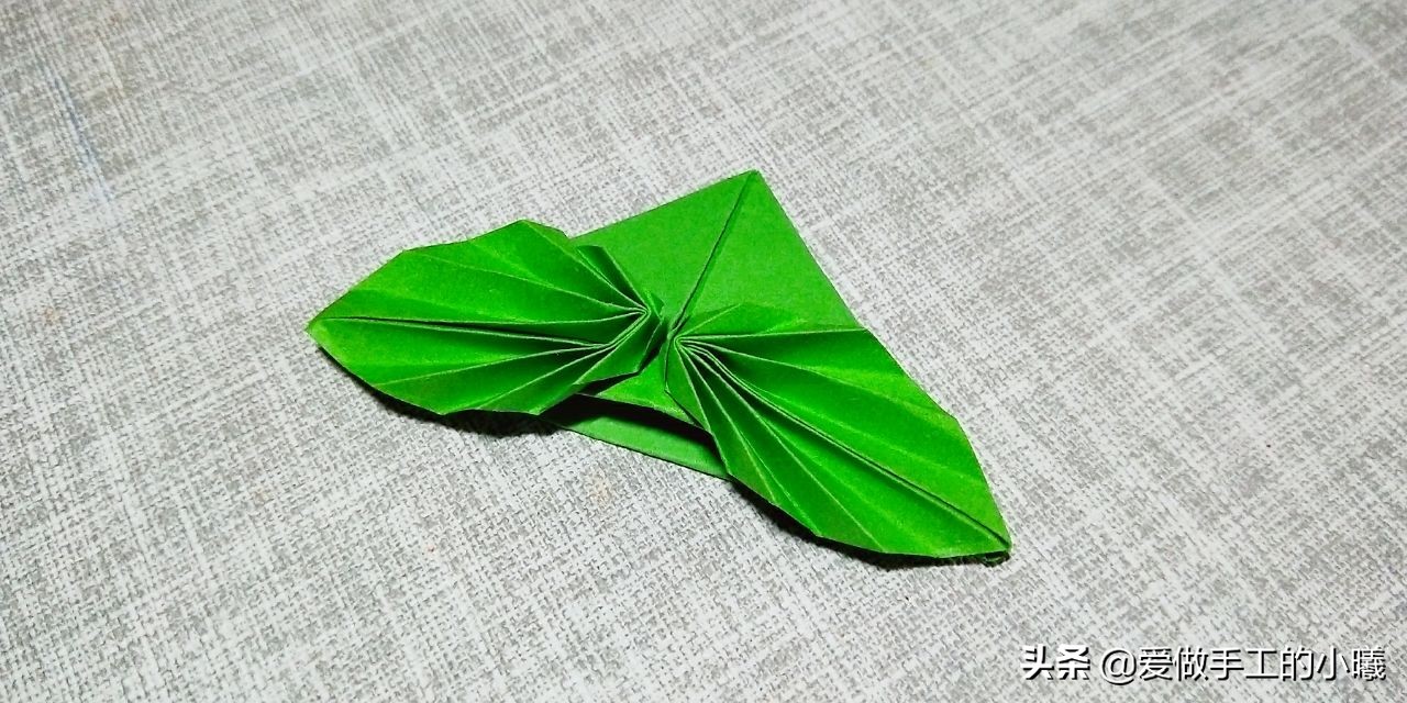 小清新树叶书签折纸，世界读书日专属教程，送给爱阅读的你