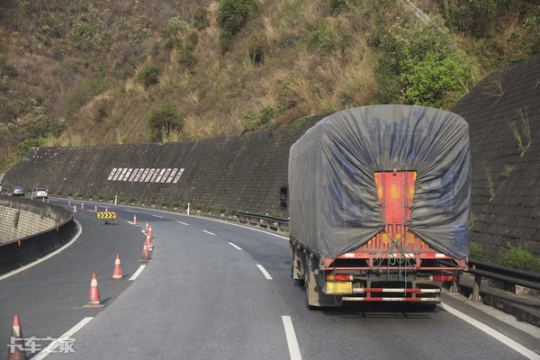 1月1日起货车按轴收费正式实施，各地标准不同，你觉得涨价了吗？