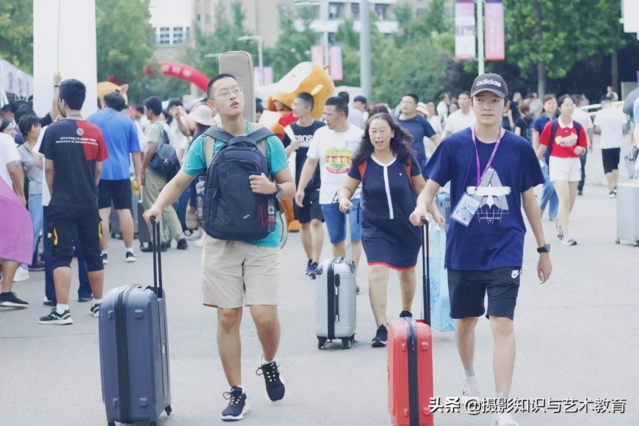 大学入党有几次机会？大四还能申请吗？辅导员：这几点你要明白