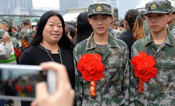 2021征兵要求有变化，这几种情况或将无法通过政审，大学生要留意