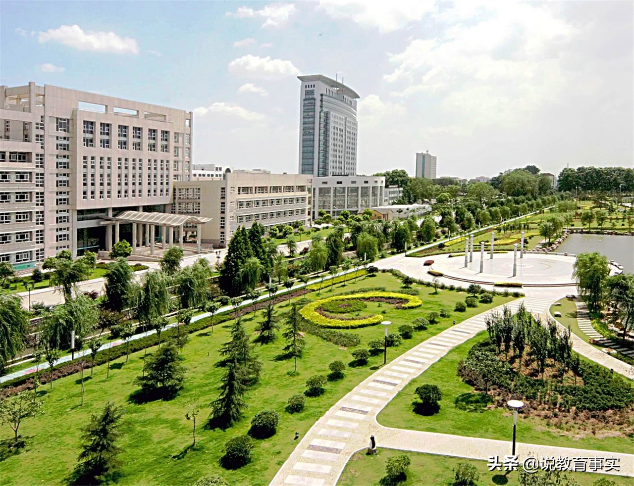 2021年高考估分，680+高分云集，今年是否应验了“高考大年”？