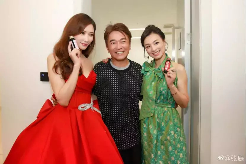 明星夫妇做微商纳税21亿，林志玲代言徐峥夫人持股