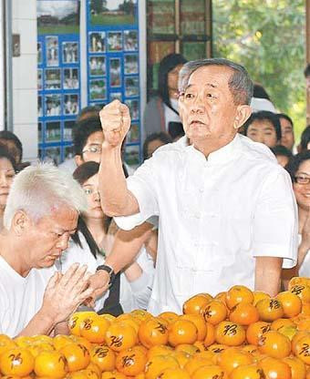 为du王续命,不救张国荣,还说邓丽君罪有应得,泰国白龙王有多"神"?