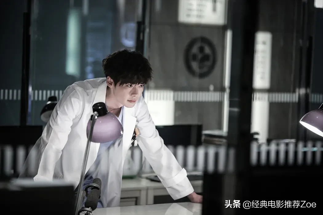 李钟硕出演的10部高口碑电视剧，值得一看的好剧，你看过几个？