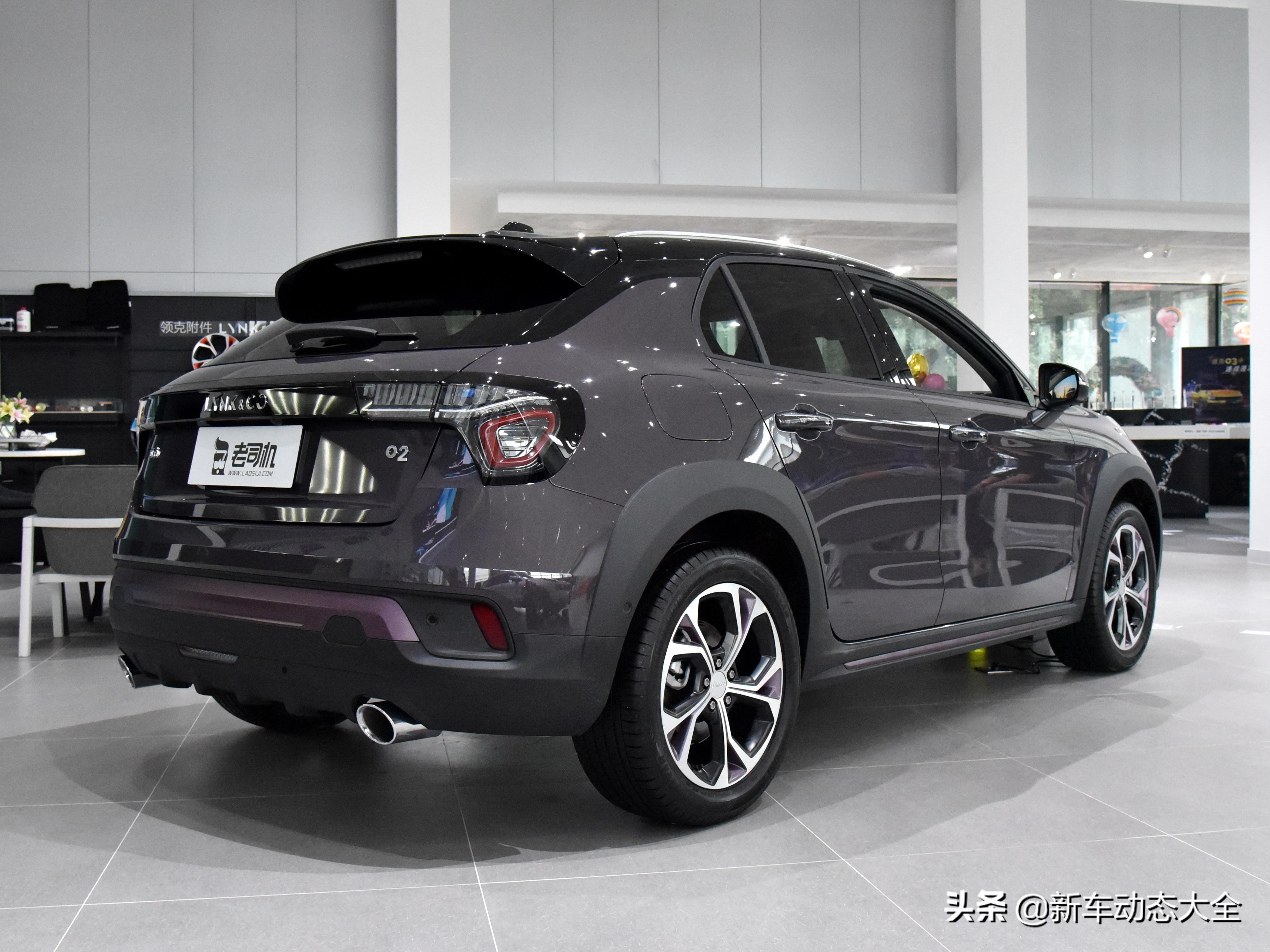 7l油耗的2.0t,还有6at自动挡,实拍领克02