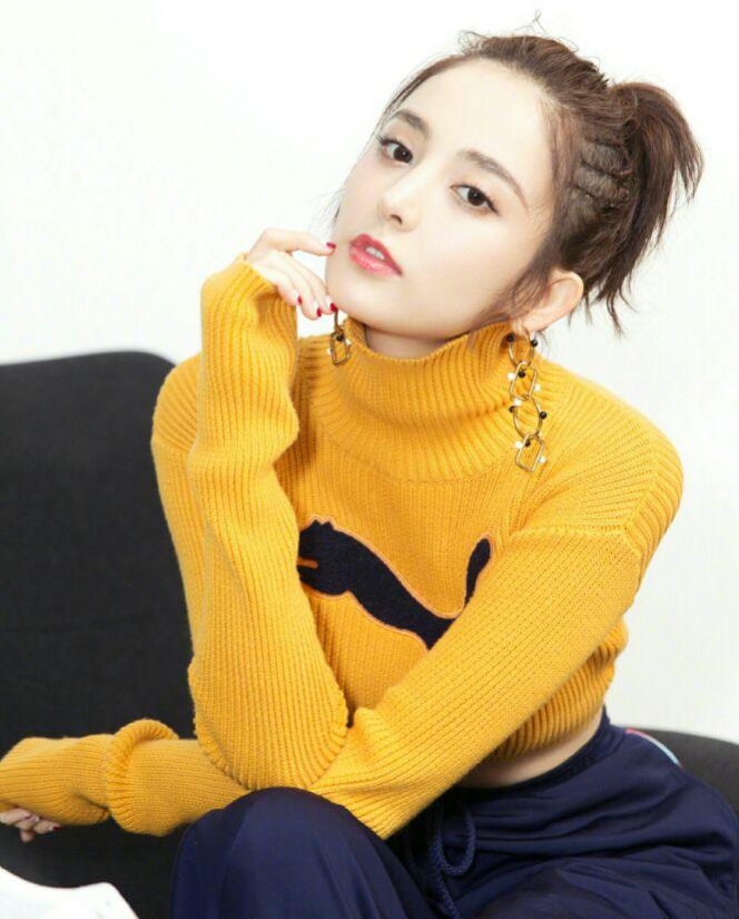 “笨美人”古力娜扎的黑红往事：和她背后的4个渣男
