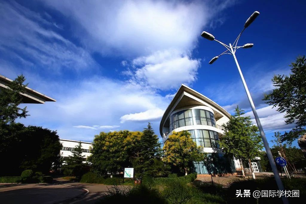 国际学校每日推荐 | 名校直通车：海淀外国语实验学校国际部