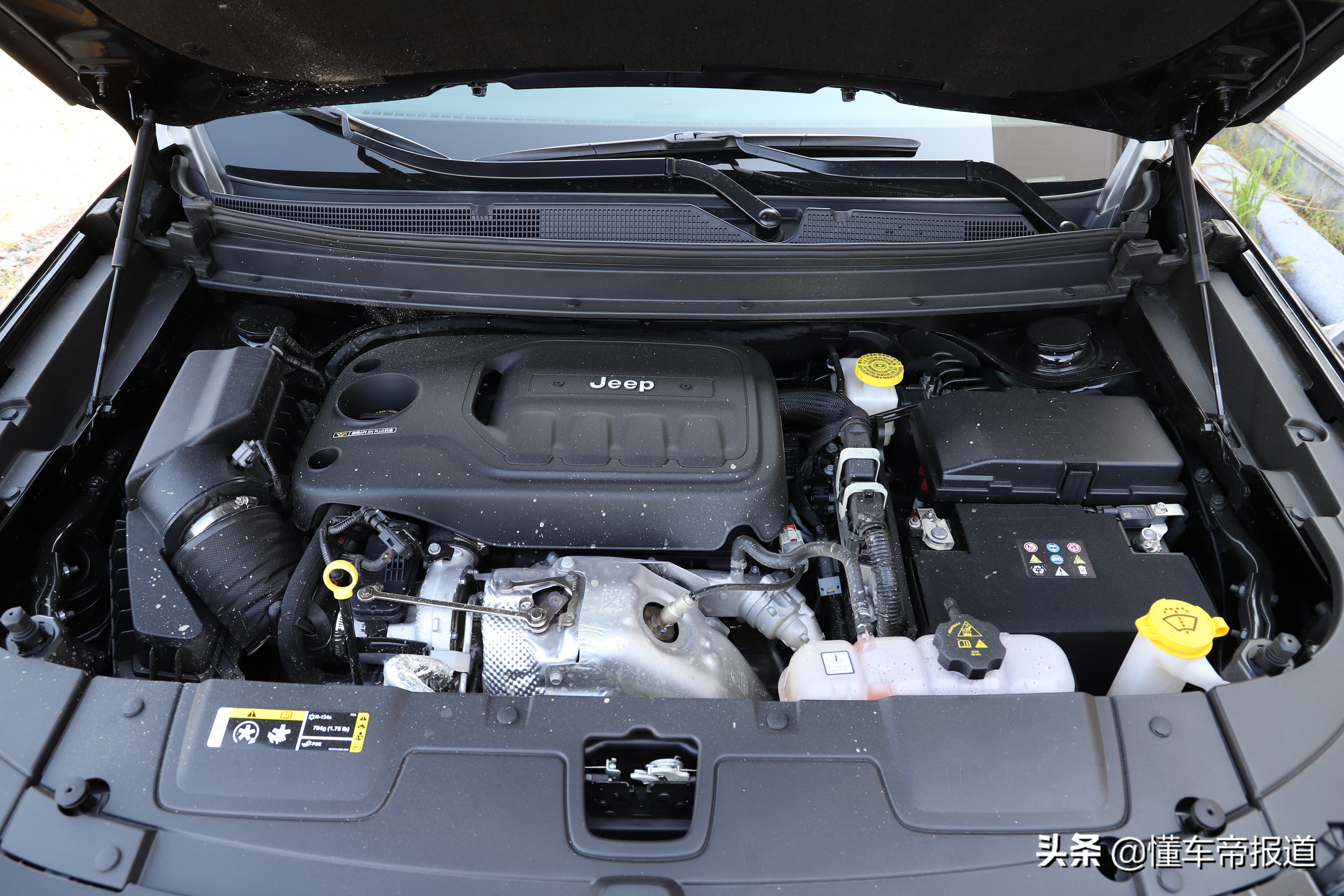 新车｜实力均衡，质感舒适！试驾新款Jeep大指挥官