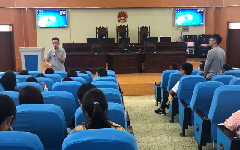 容易累成“秃头”的3个专业，学习时心力交瘁，毕业反成香饽饽