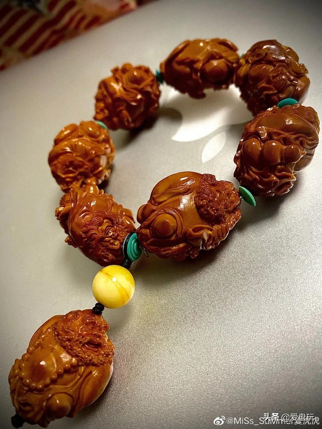 手串儿怎么盘，包浆才好看？这可大有讲究