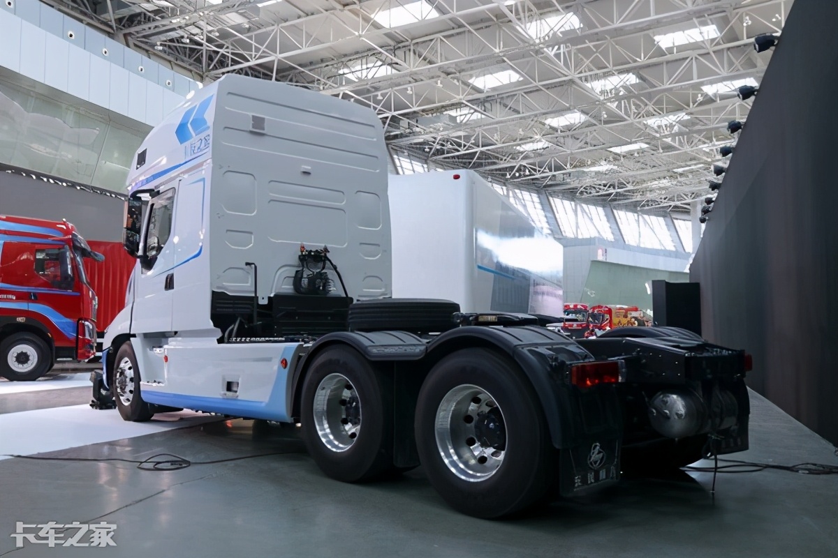 都是房车，T7L和T7C驾驶室长度却差了75cm，它俩到底有何不同？