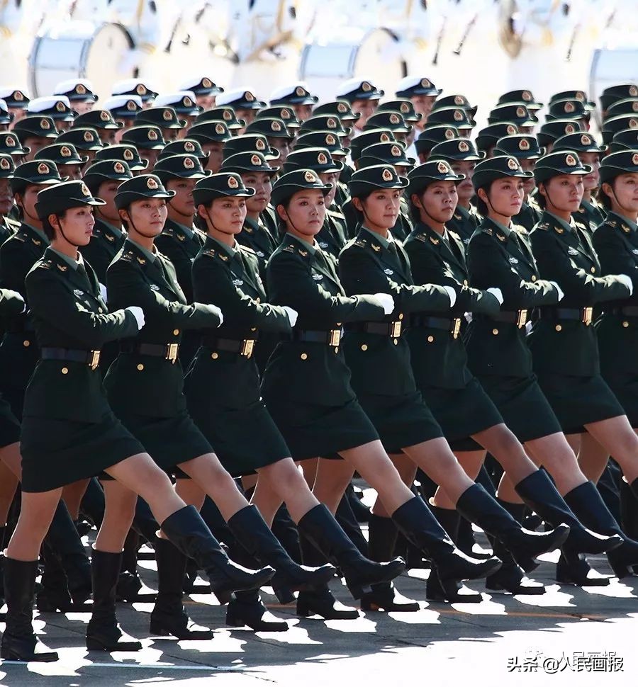 珍藏版！历次天安门广场的阅兵影像