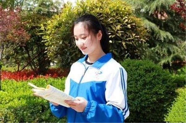 女儿高考分数超600，妈妈开心到喝断片，这种“丢人”谁不想体验