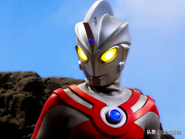 泰罗名为"超级6",而他"超人归来"