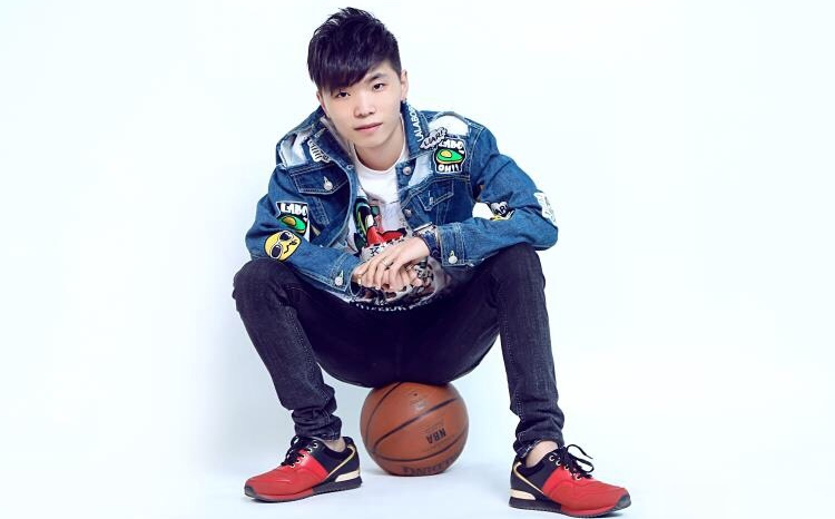 mc赵小磊离开皇族 - 直播好站