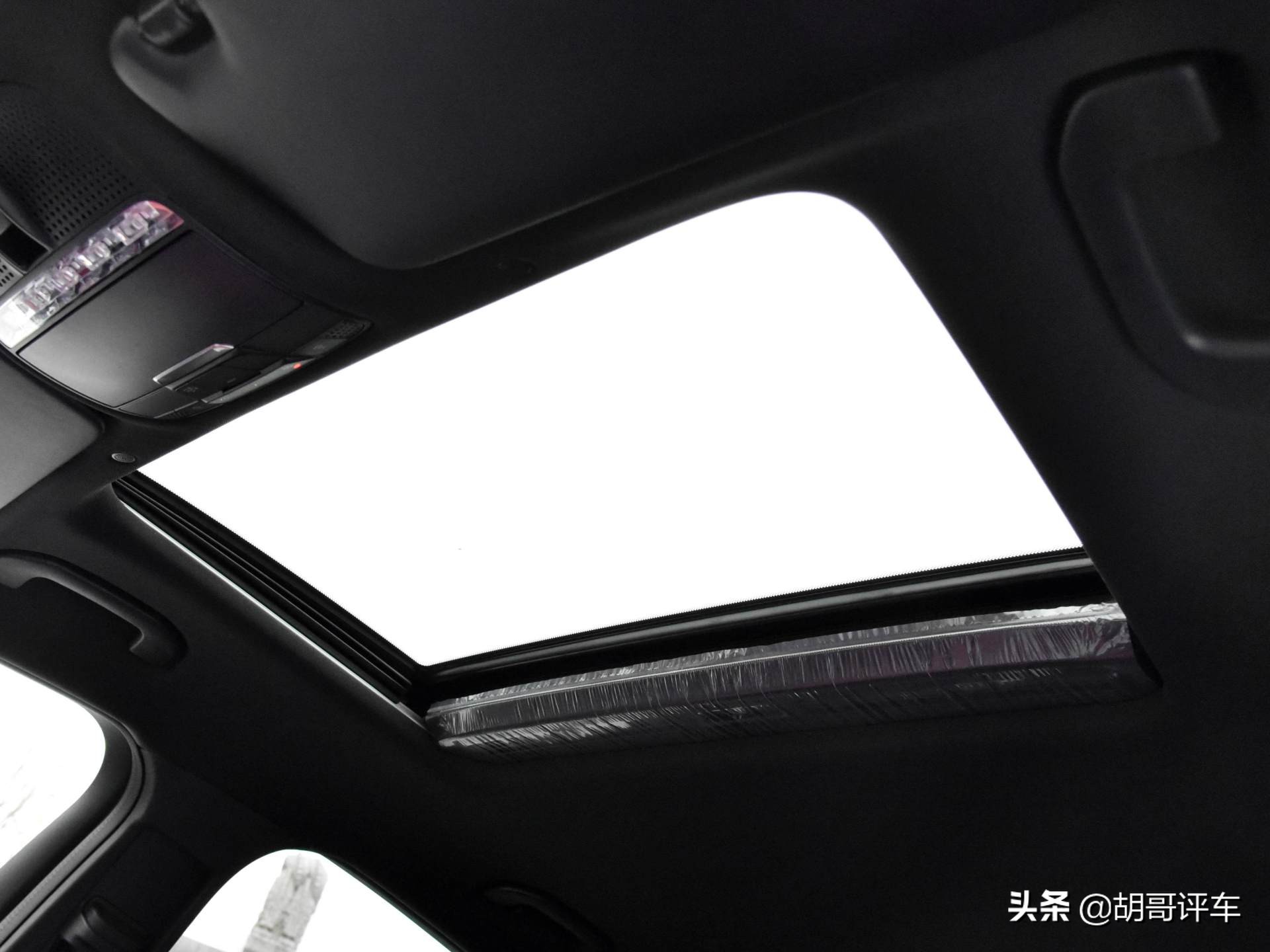 奔驰的动感溜背SUV，2.0T+9AT，带你看进口奔驰GLC