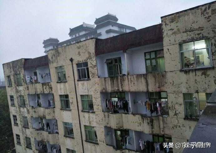 哪些宿舍环境极差的大学，入学做好心理准备