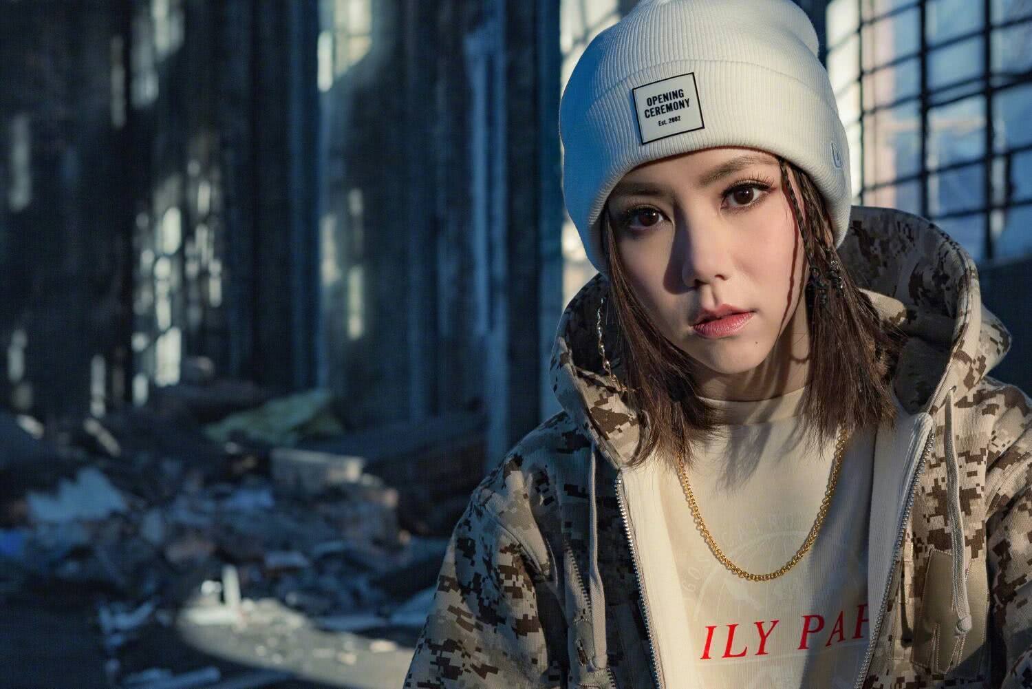 邓紫棋在香港是什么地位邓紫棋的跌宕人生