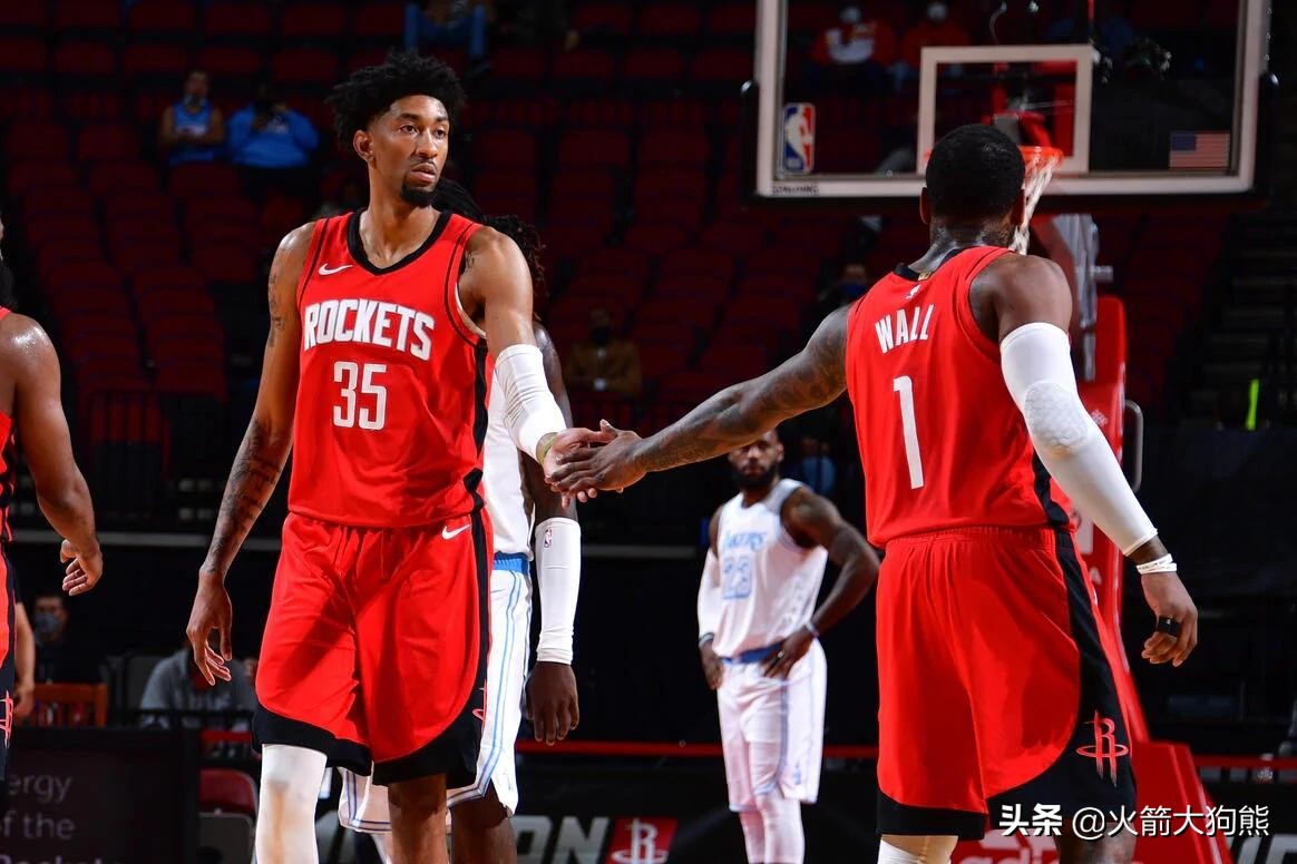 nba火箭队有哪些队员(18 1！四年旧将重返休斯顿！火箭19人阵容正式出炉，附全队名单)