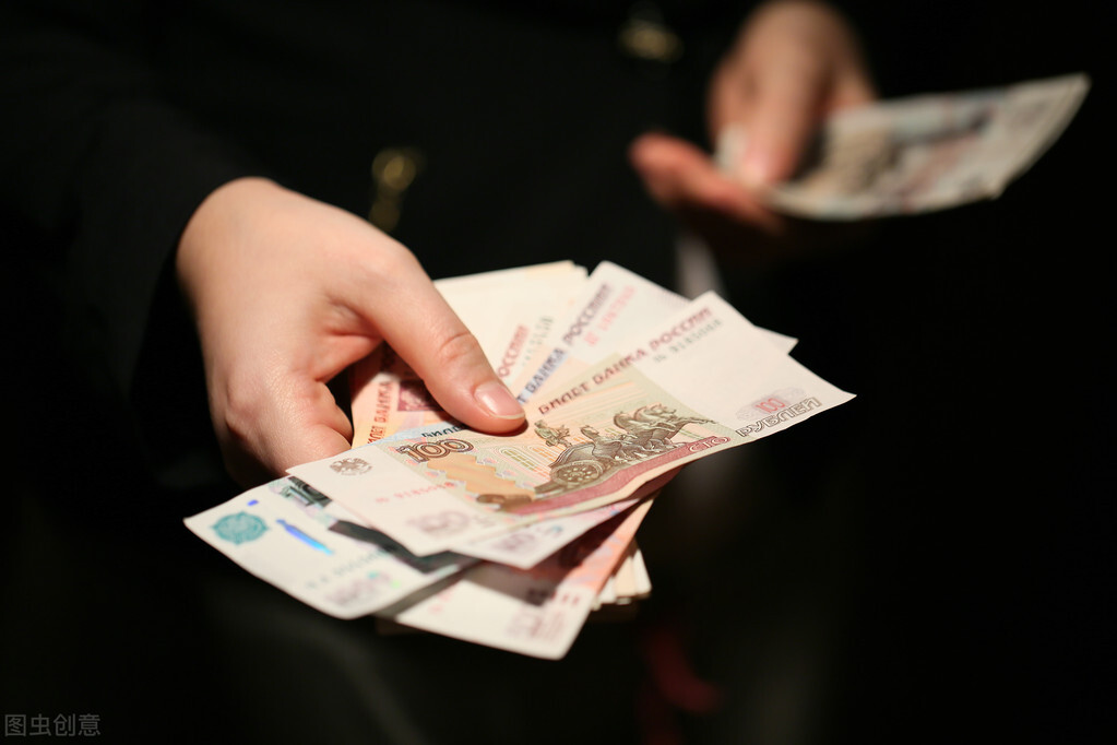 劳动法辞退,劳动法辞退员工的补偿标准2021年