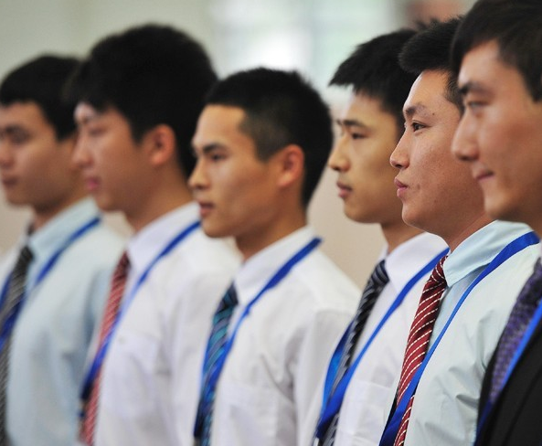 国企南方航空启动招聘，待遇优厚但门槛高，满足条件的可以去试试